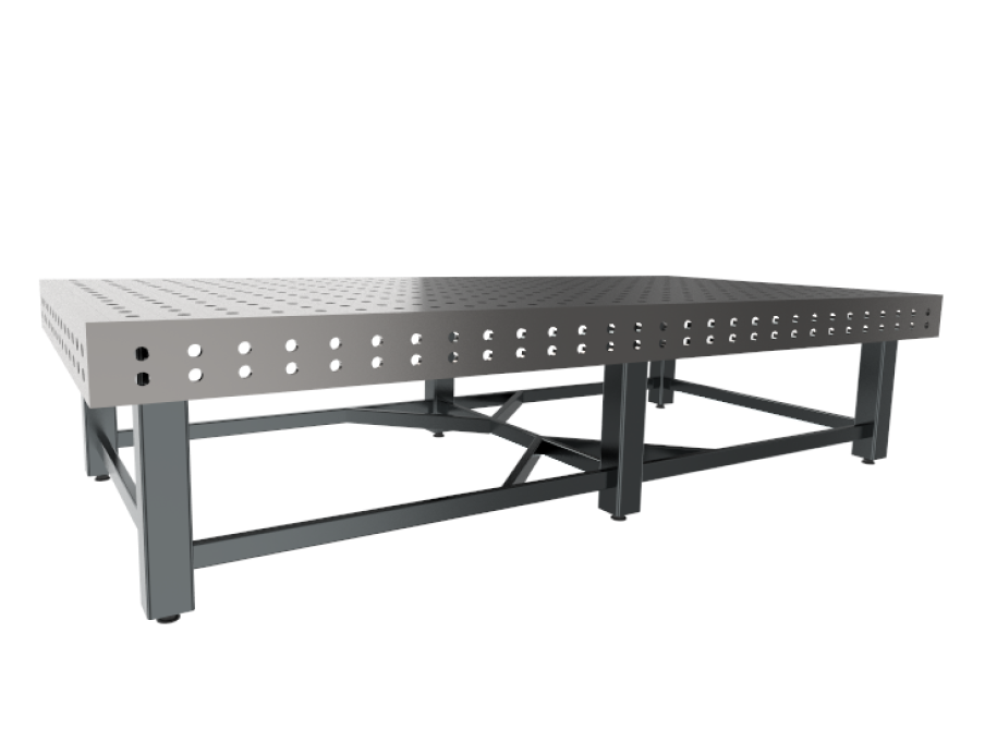 Prostokątny metalowy stół spawalniczy z perforowanym blatem i solidnymi nogami, przeznaczony do użytku przemysłowego lub warsztatowego.